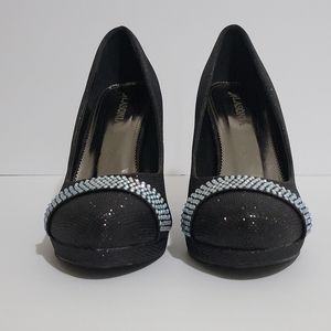 Lasonia Black heels with silver decorations